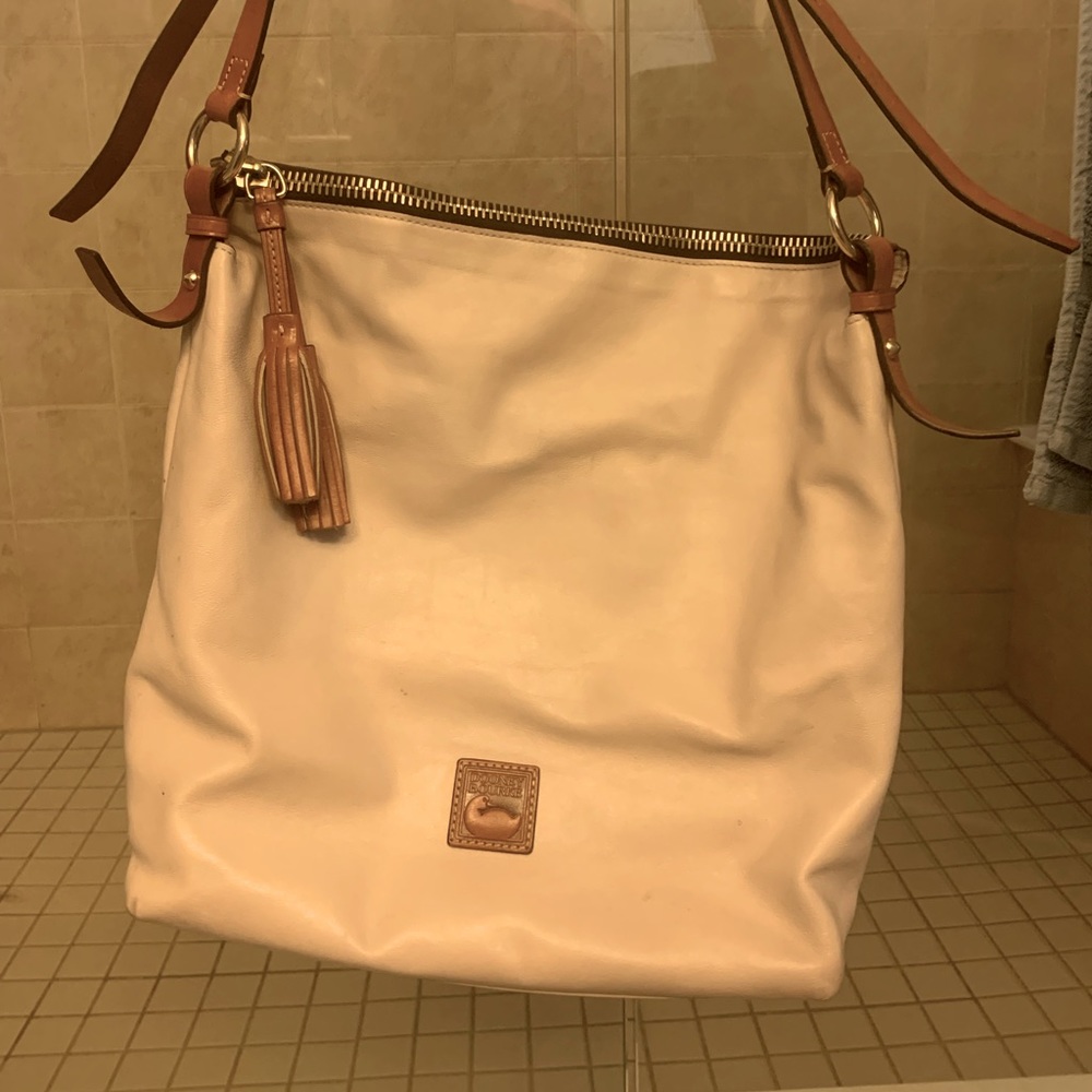 Dooney and bourke hobo style bag
